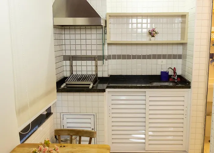 Apê Família - home office na praia Ubatuba